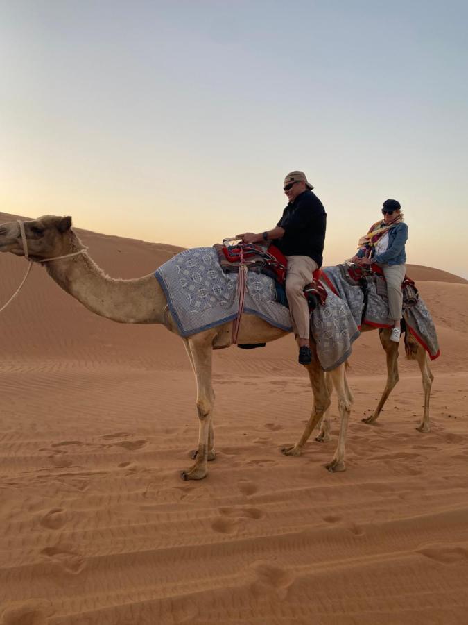 Desert Waves Camp Badīyah Eksteriør bilde