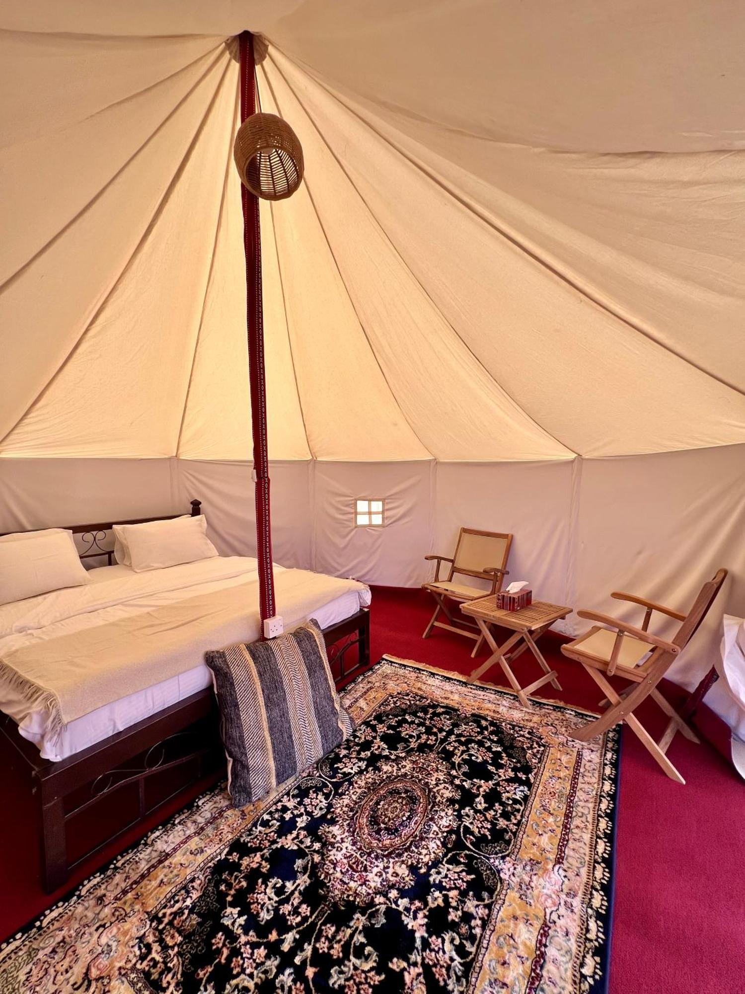 Desert Waves Camp Badīyah Eksteriør bilde